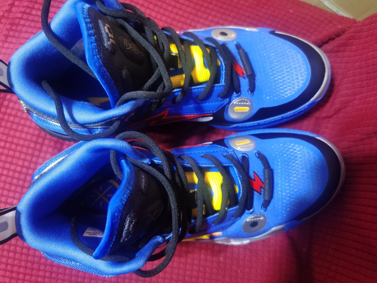 custom review-LINING Way Of Wade 10 Element - Thunder & Lightning