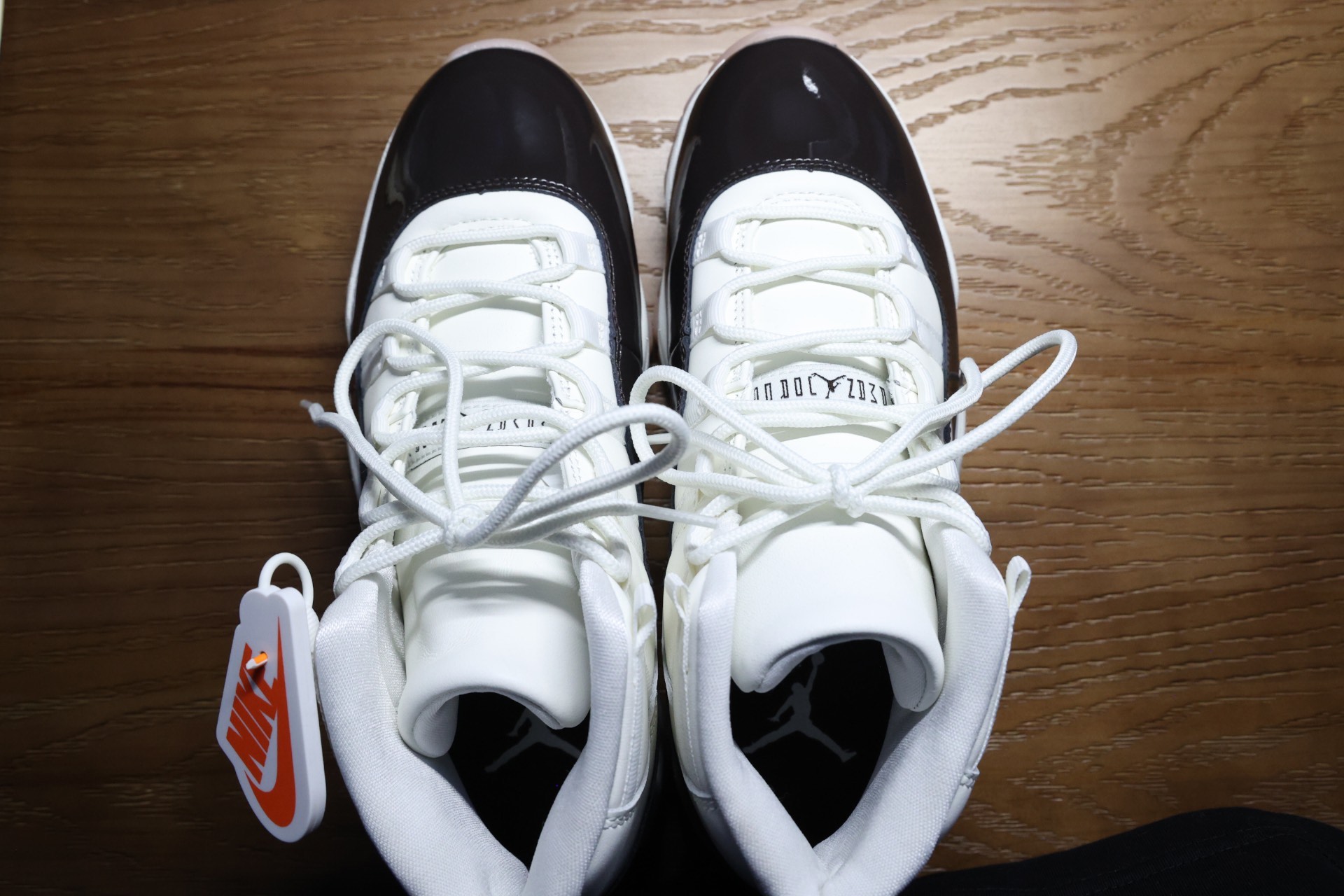 custom review-Jordan 11 Retro Neapolitan Women's