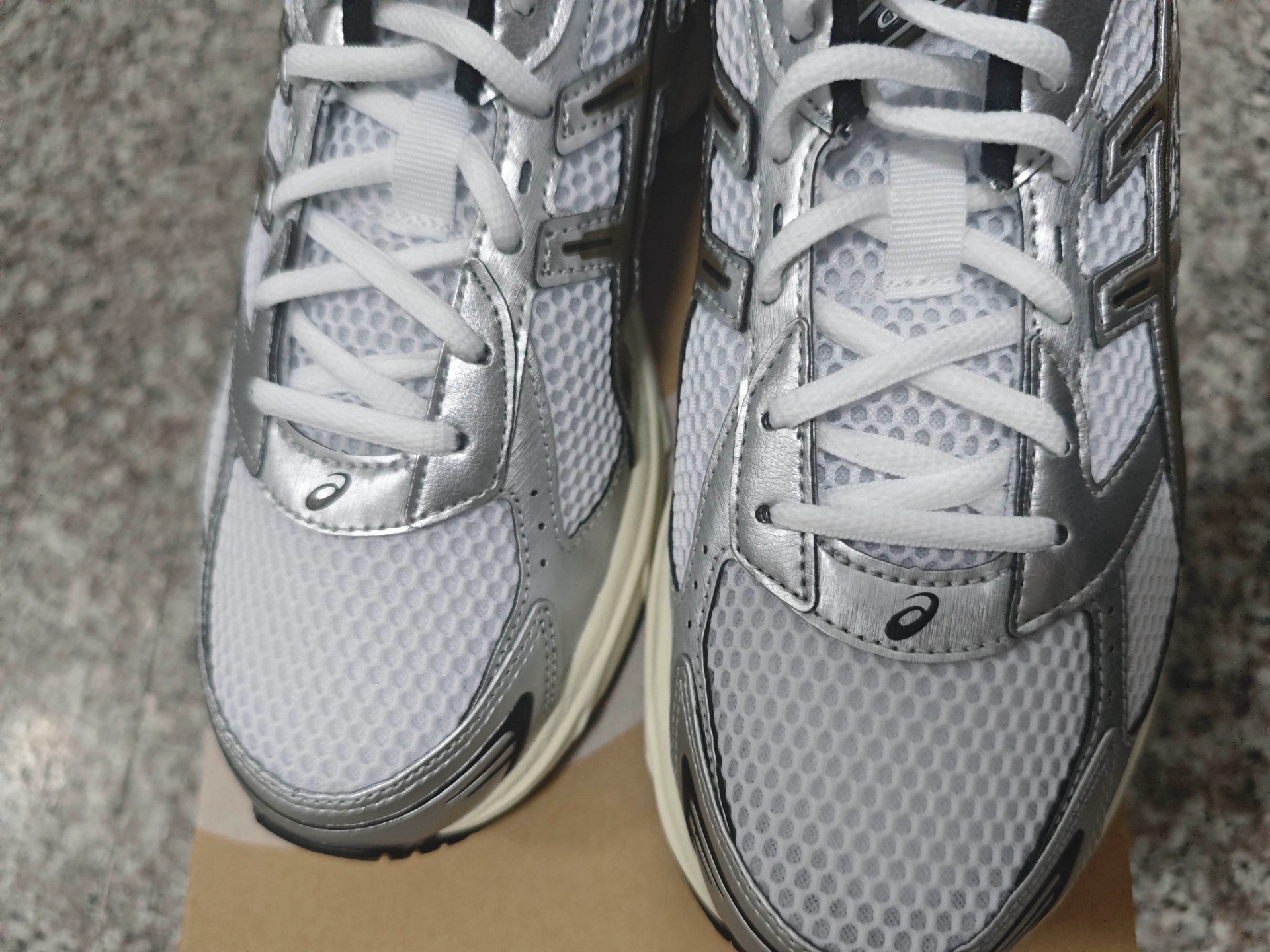 custom review-Asics Gel-1130 'White Clay Canyon'