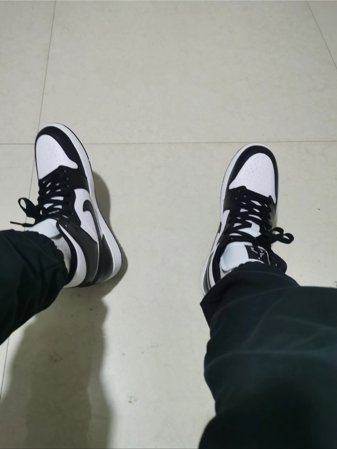 custom review-Jordan Air Jordan 1 MID Черный Белый Панда MID Топ Винтажные Баскетбольные Кроссовки Женские Черный Белый