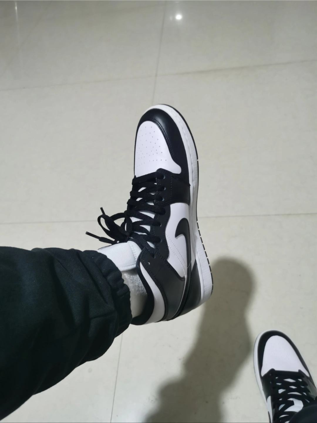 custom review-Jordan Air Jordan 1 MID Черный Белый Панда MID Топ Винтажные Баскетбольные Кроссовки Женские Черный Белый