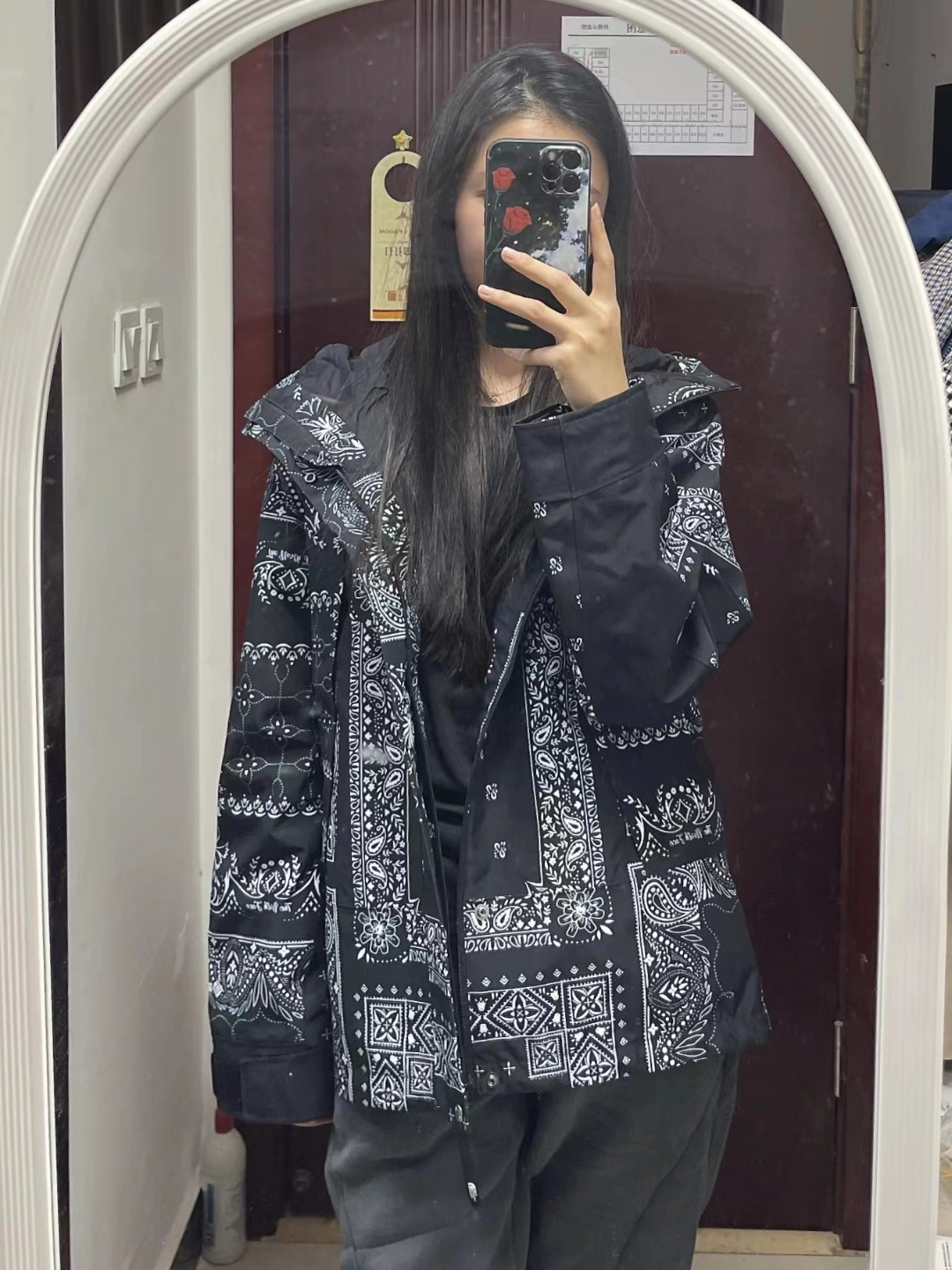 北面腰果花冲锋衣