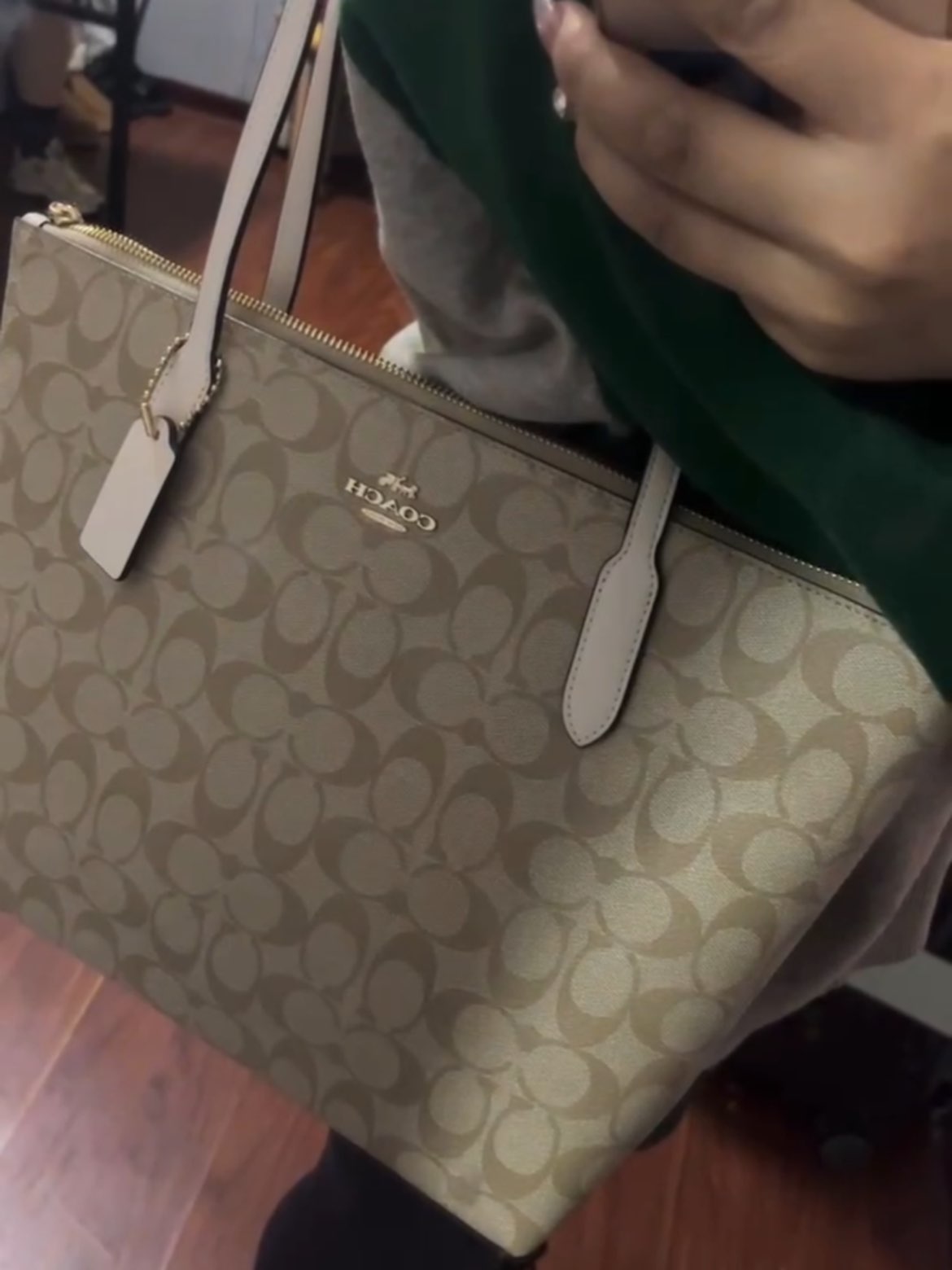 custom review-COACH Zip Top Tote PVC Тоут Сумка Сумка для покупок Сумка Сумка через плечо Средняя Женская Белая и Коричневая Монограмма