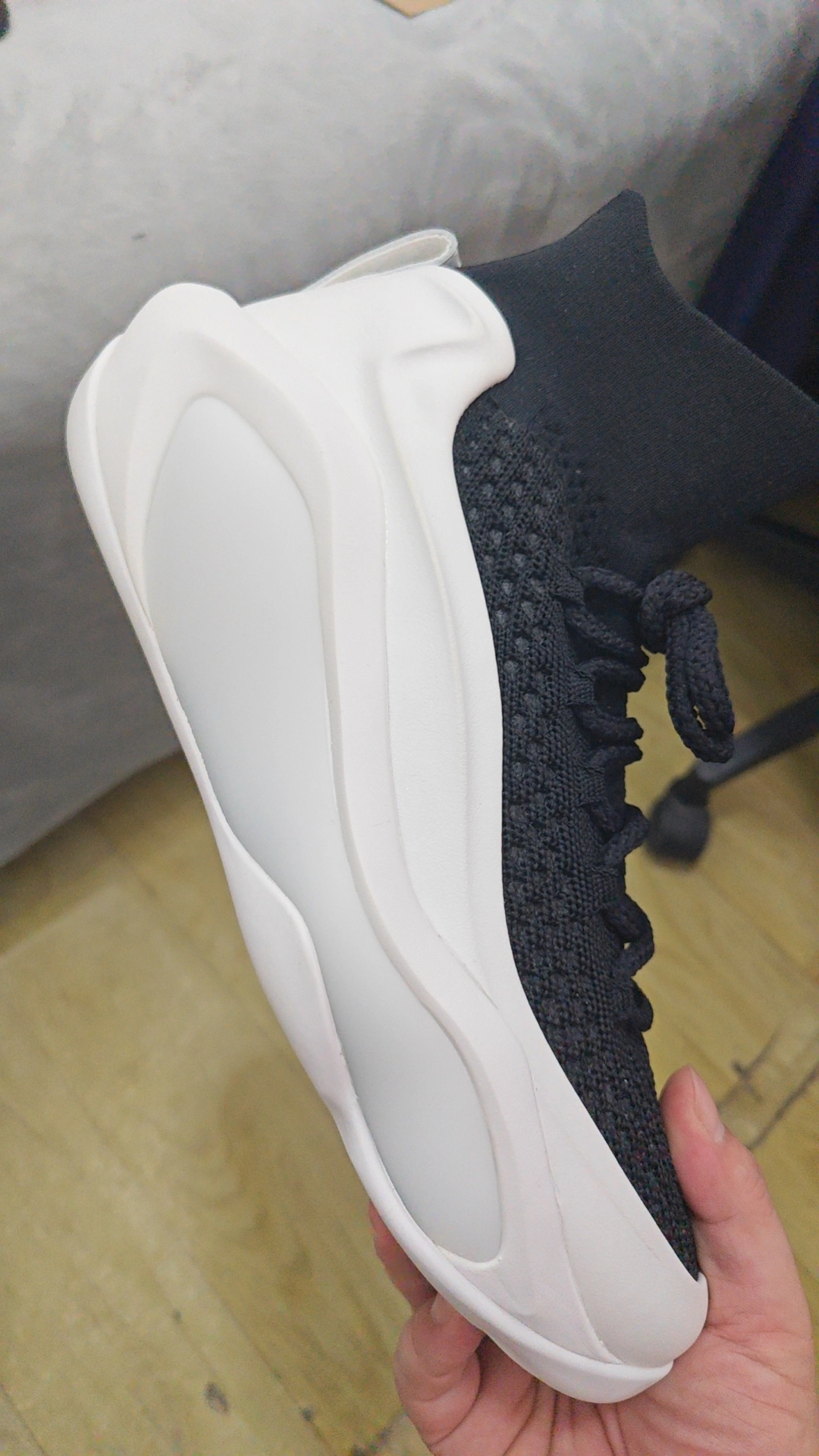 custom review-EQUALIZER Баскетбольные кроссовки Высокие Призрачный черный/Дьявол Белый Унисекс