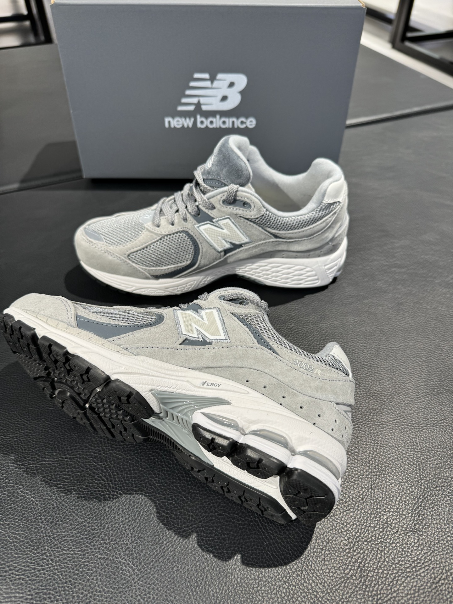 都是非常适宜的
nb不止元祖灰 分享神仙跑鞋 new balance来了