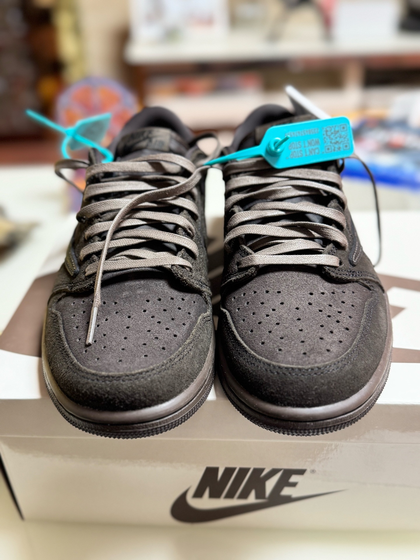 custom review-Travis Scott x Jordan Air Jordan 1 Износостойкий Дышащий Низкий Топ Винтажные Баскетбольные Кроссовки Унисекс Черный Коричневый