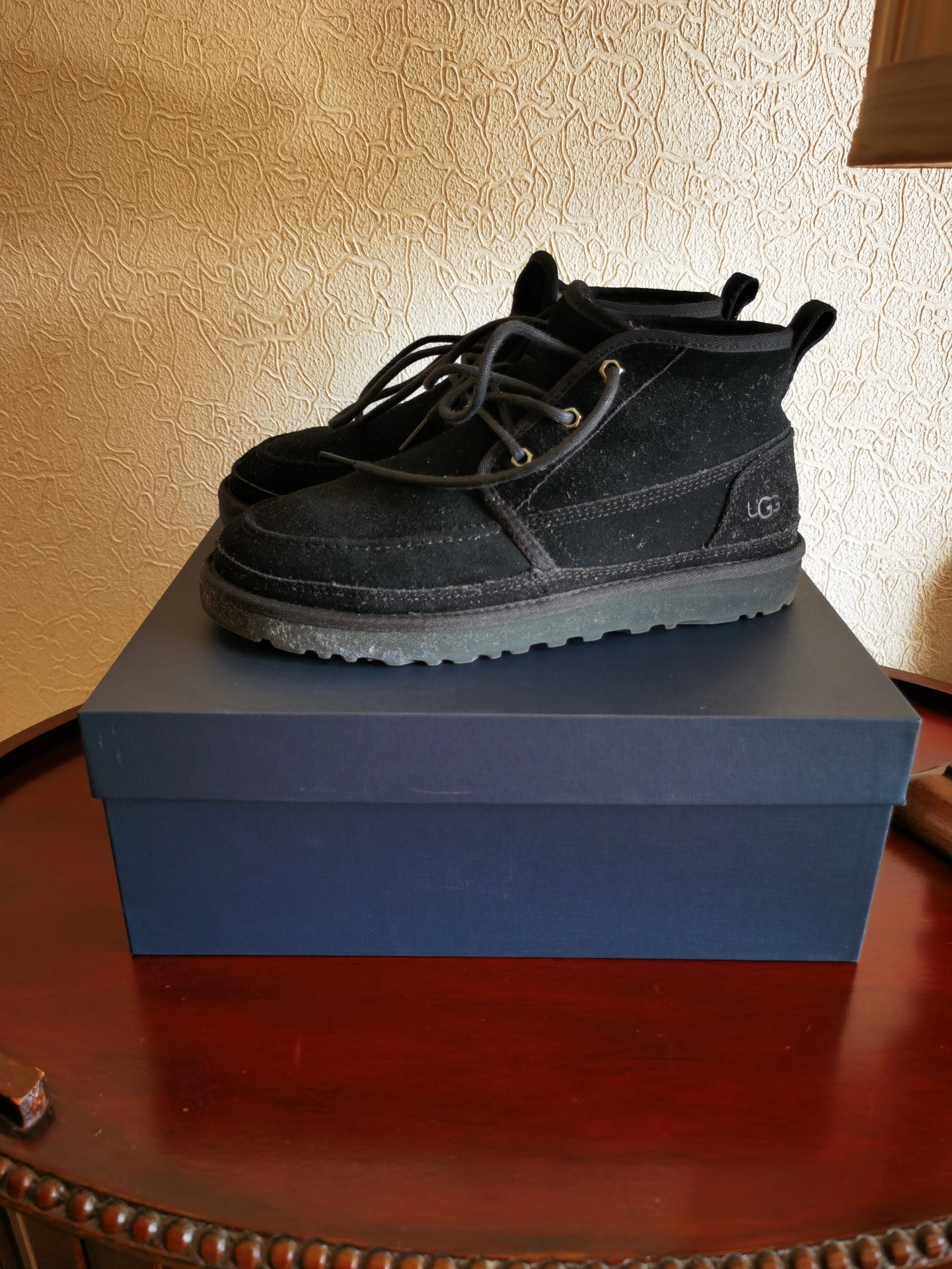 custom review-UGG Neumel Moc Термический Устойчивый к Износу Ботинки для Носка Мужские Черные