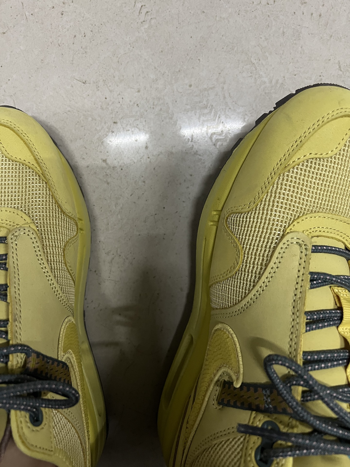 custom review-Travis Scott x Nike Air Max 1 Аbrasion Resistant Низкий Топ Повседневные Беговые кроссовки Унисекс Saturn Gold