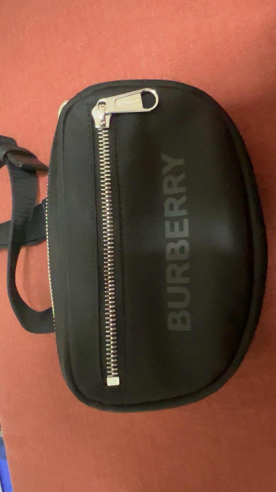 custom review-Burberry Нейлоновая Камера Сумка на одно плечо Поясная Сумка (Бандана) Маленькая Унисекс Черная