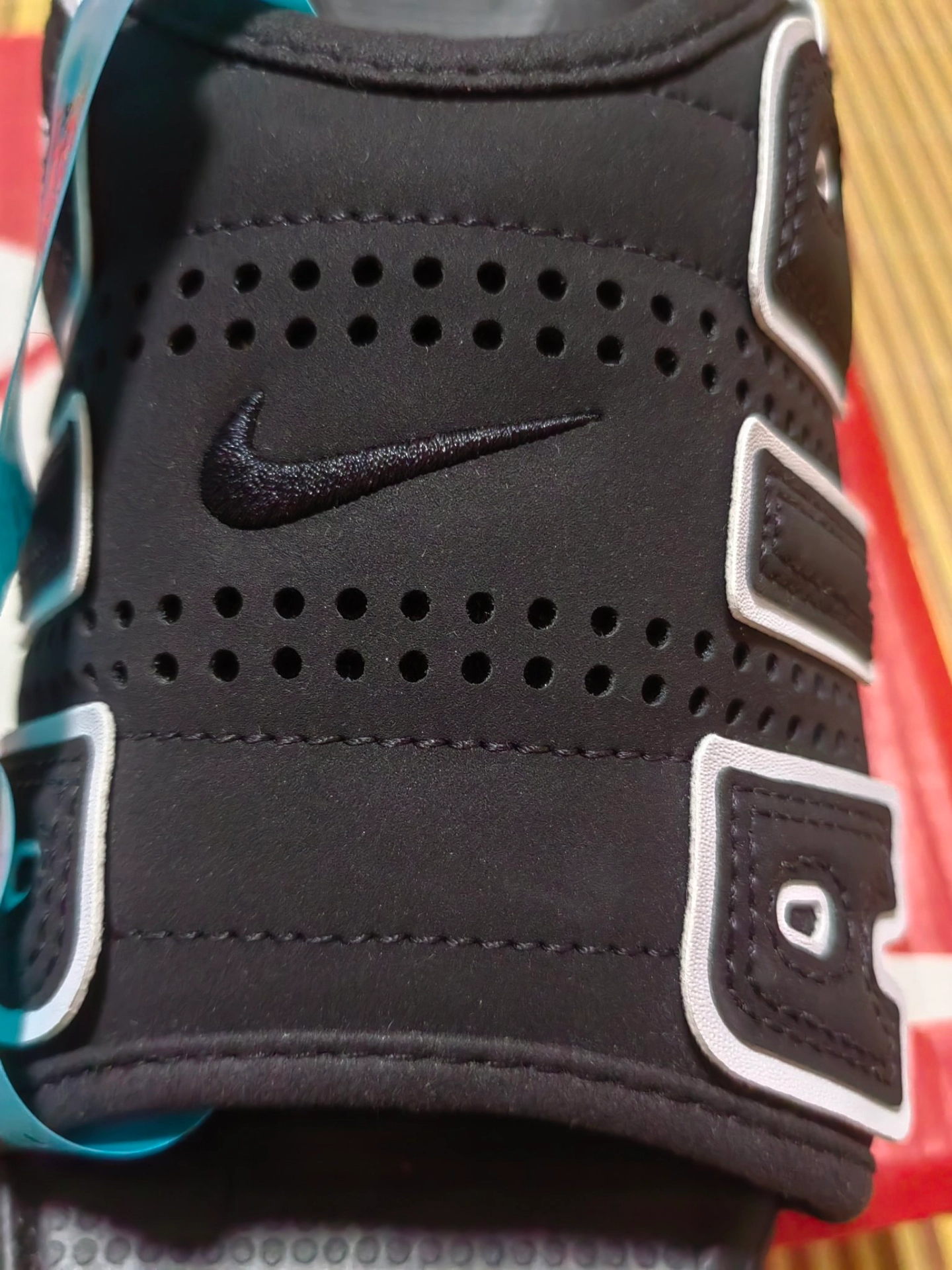 custom review-Nike Air More Uptempo Slip Resistant Abrasion Resistant Слипоны Мужской Черный