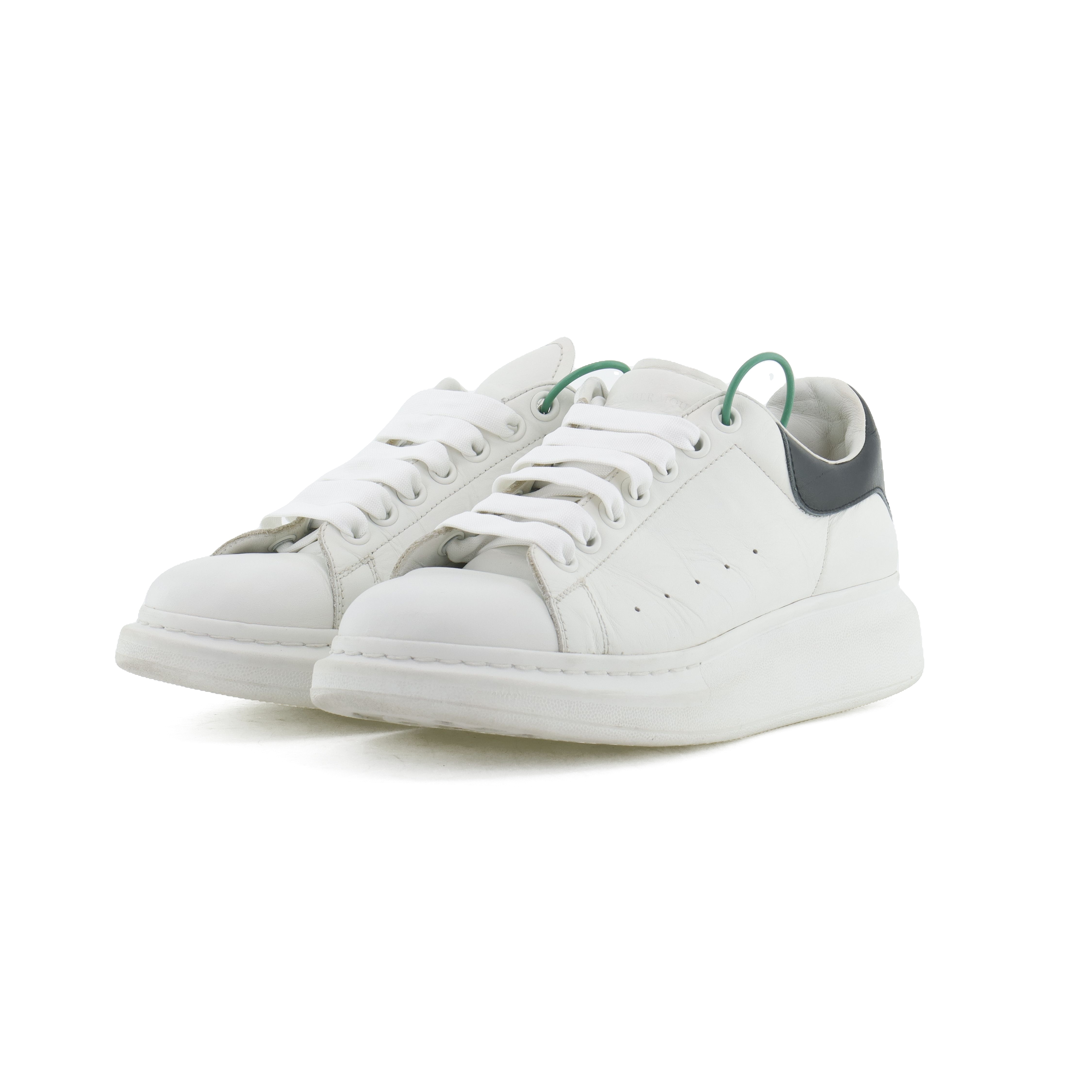 麦昆小白鞋 可小刀