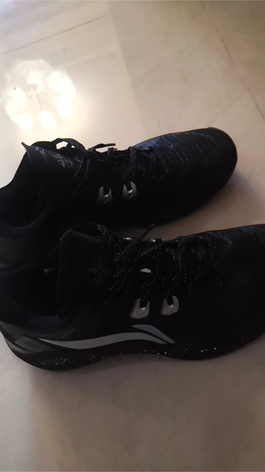 custom review-Liren 3 V2 Баскетбольные кроссовки Low Top Черные Унисекс