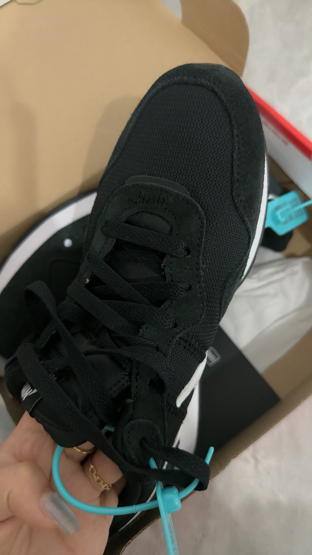 custom review-Nike Venture Runner Амортизаторы Slip-Resistant Низкий Топ Повседневные Беговые кроссовки Мужские Черно-белые