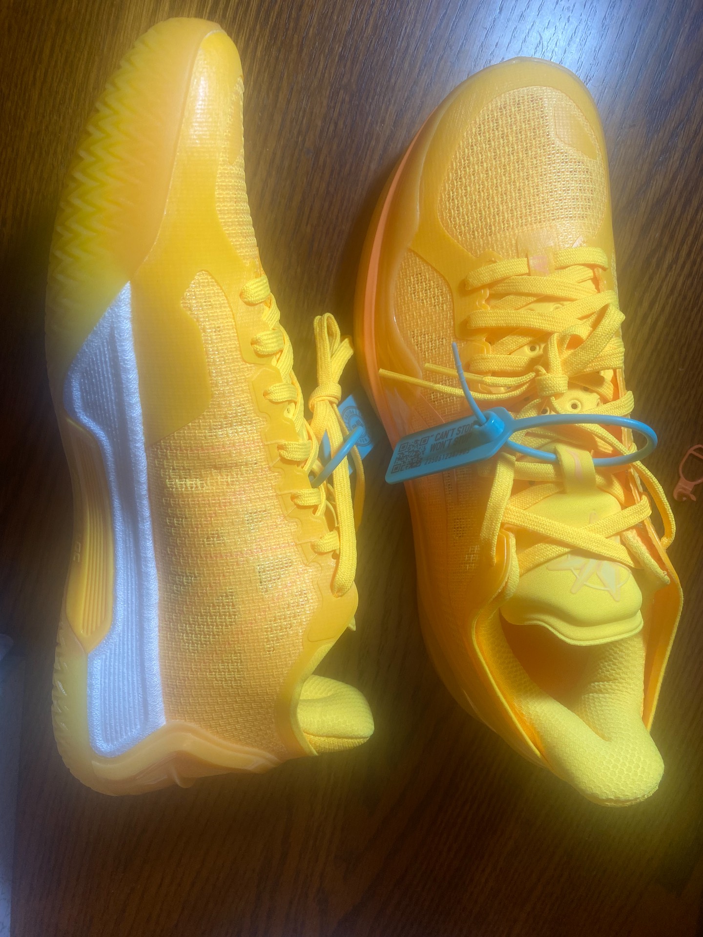 custom review-LINING LiRen 4 V2 Low 'Mango Yellow'