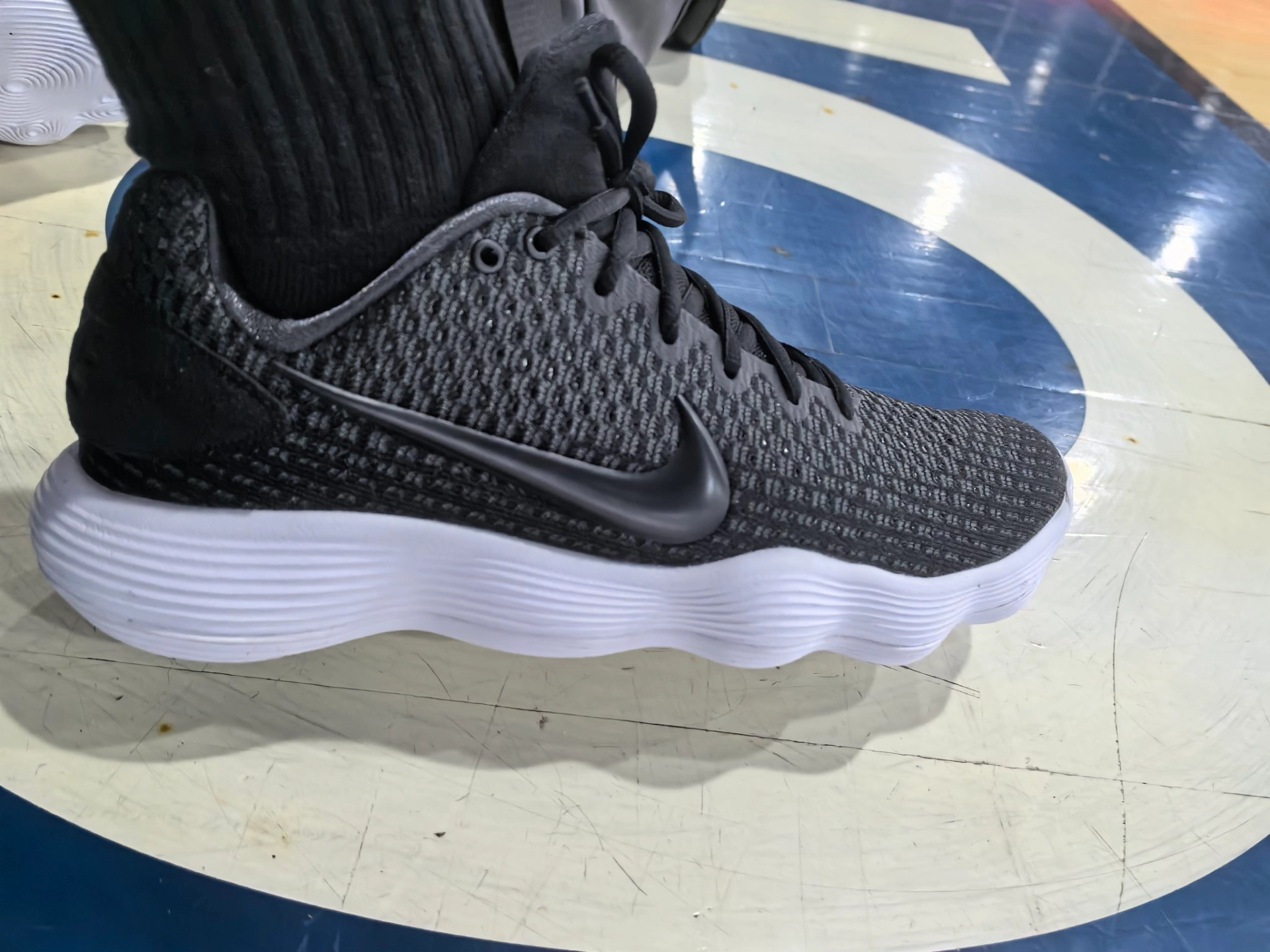 custom review-Nike Hyperdunk 2017 Low Топ Баскетбольные кроссовки Унисекс Черный Белый