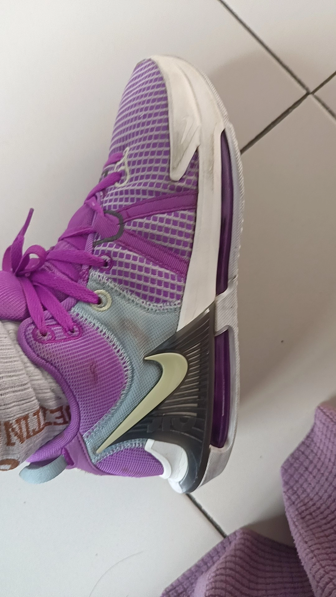 custom review-Nike Witness 7 Амортизирующие устойчивые к скольжению и износу низкие баскетбольные кроссовки для мужчин фиолетовые