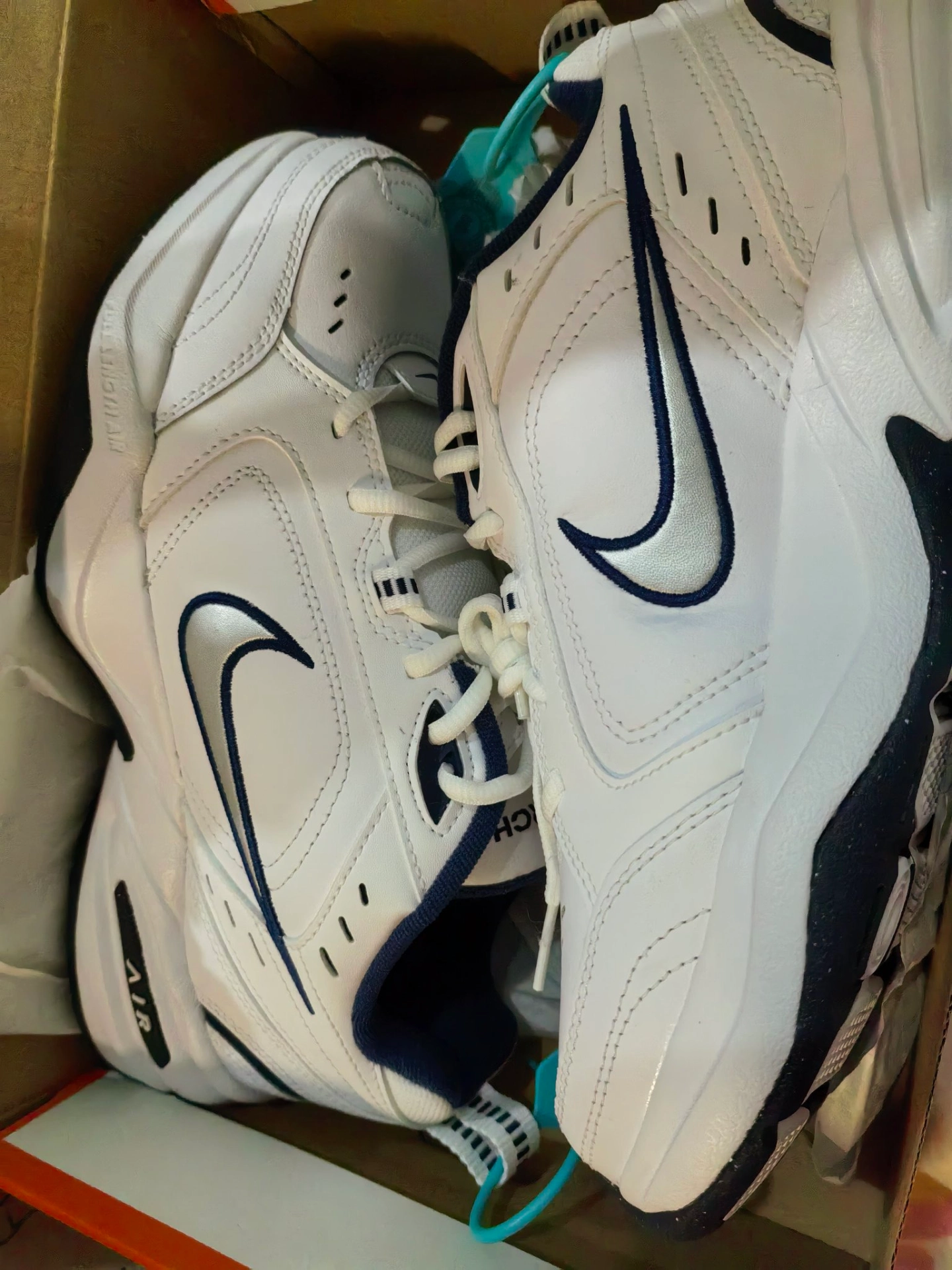 custom review-Nike Air Monarch Iv White Navy