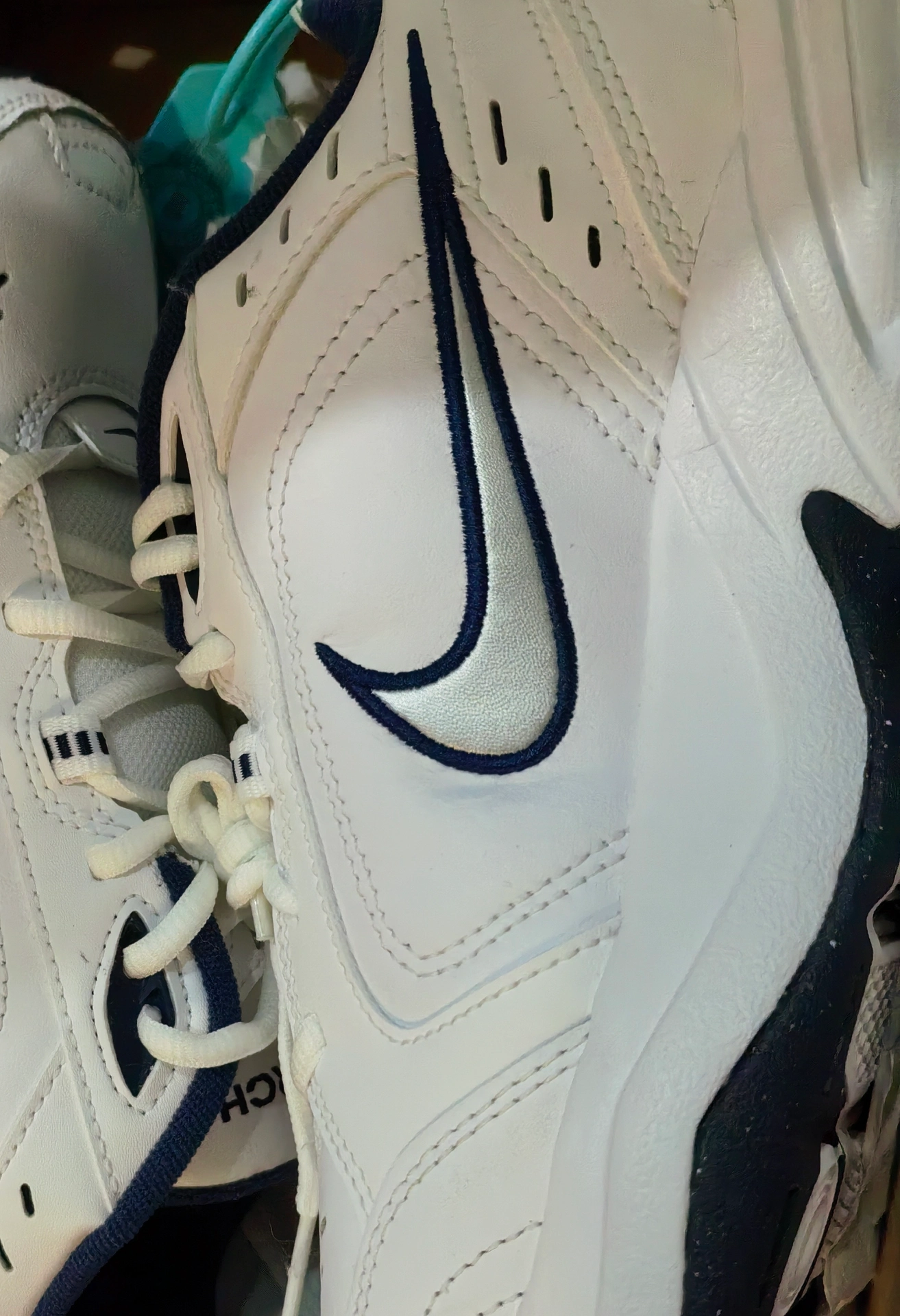 custom review-Nike Air Monarch Iv White Navy