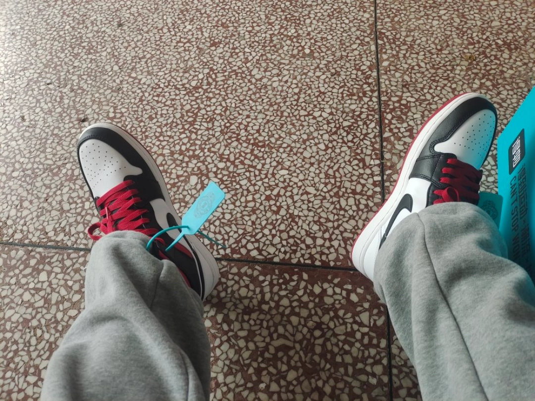 custom review-Jordan Air Jordan 1 MID 'Fitness Red' MID Топ Винтажные баскетбольные кроссовки Мужской Черный Белый Красный