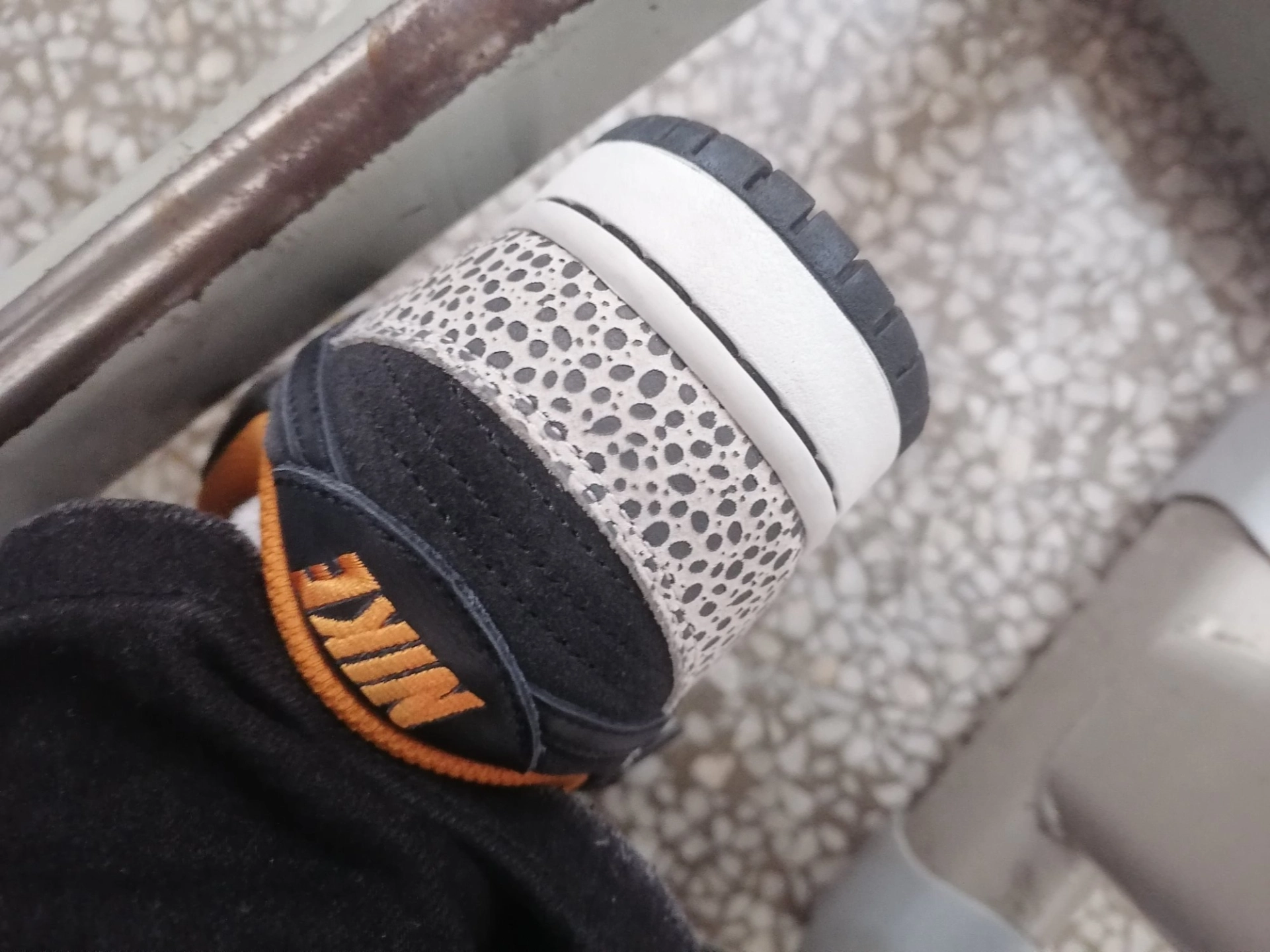 custom review-Nike SB Dunk Low Olympics Safari
