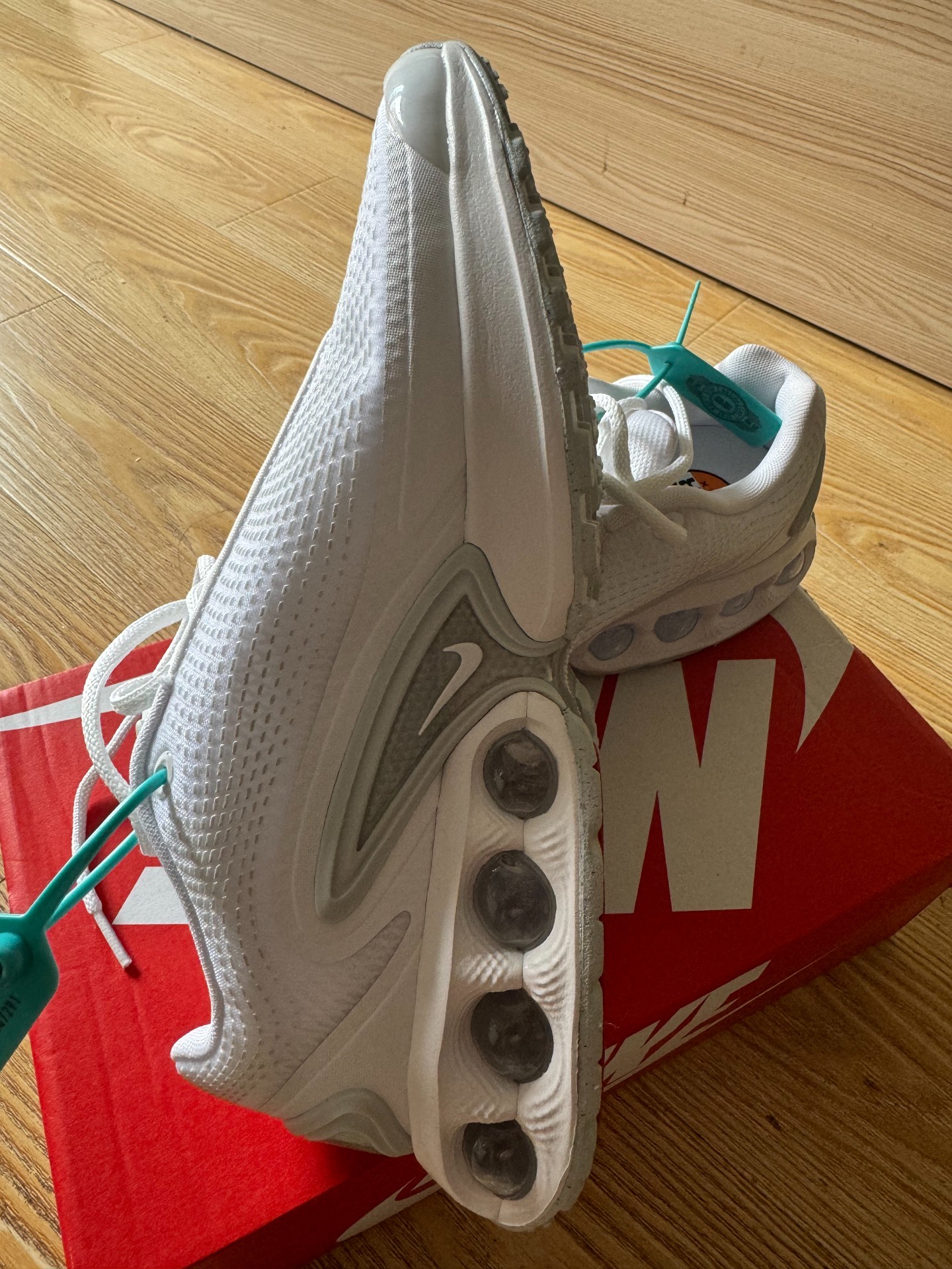 custom review-Nike Air Max Dn 'Белый Металлический Серебряный' Амортизация Устойчивость к истиранию Дышащий Низкий верх Повседневный Унисекс Белый