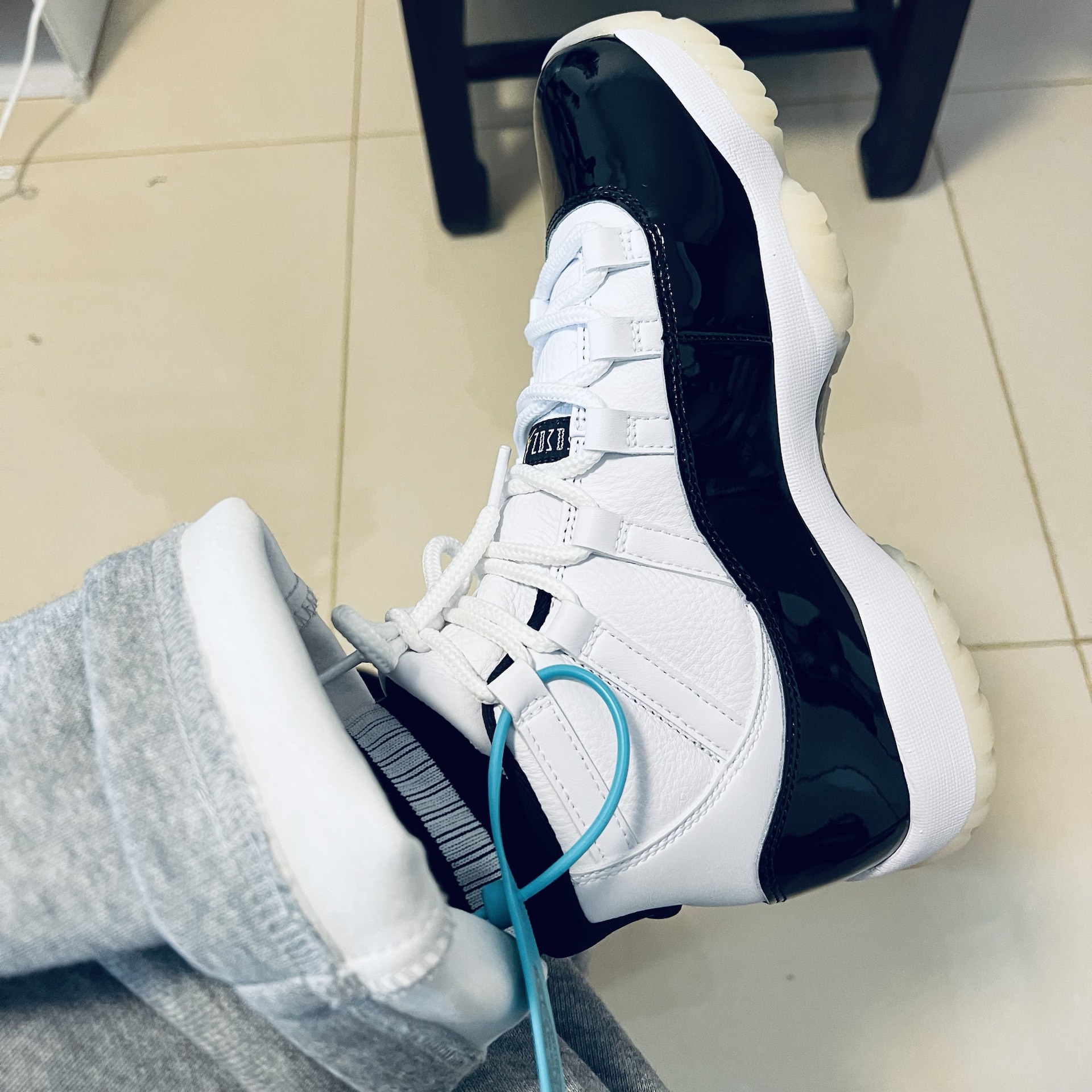 custom review-Air Jordan 11 Retro 'Defining Moment DMP 2023 Gratitude'