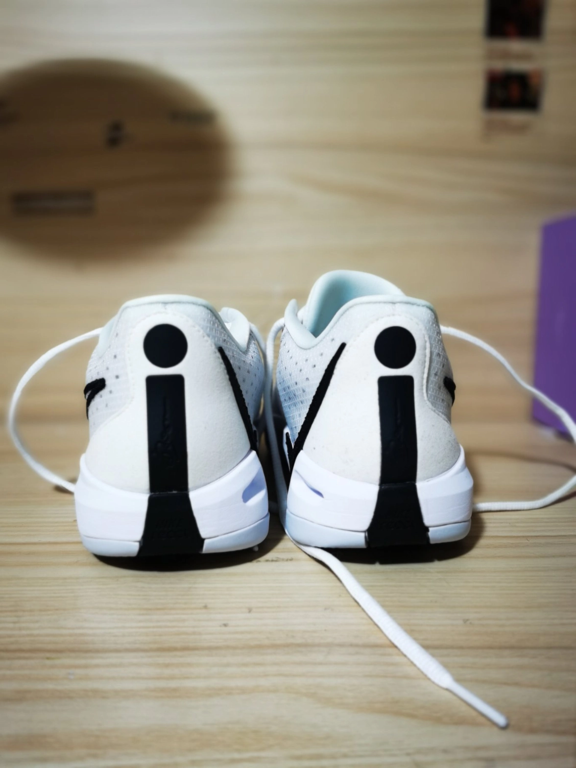 custom review-Nike Sabrina 1 Magnetic 'White Black Silver' Women's