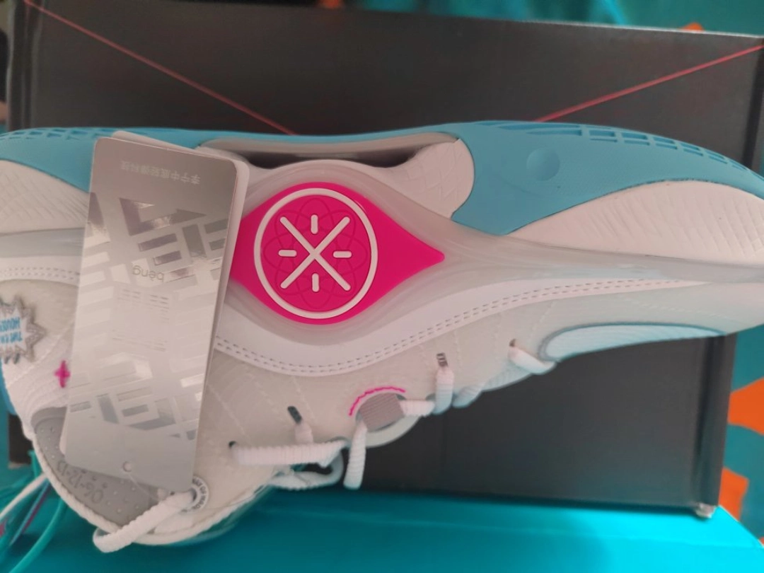 custom review-Лайнер Wade Shadow 5 Амортизация Ударопрочный Отскок Низкий Топ Баскетбольные Кроссовки Мужской Стандартный Белый Розовый Красный