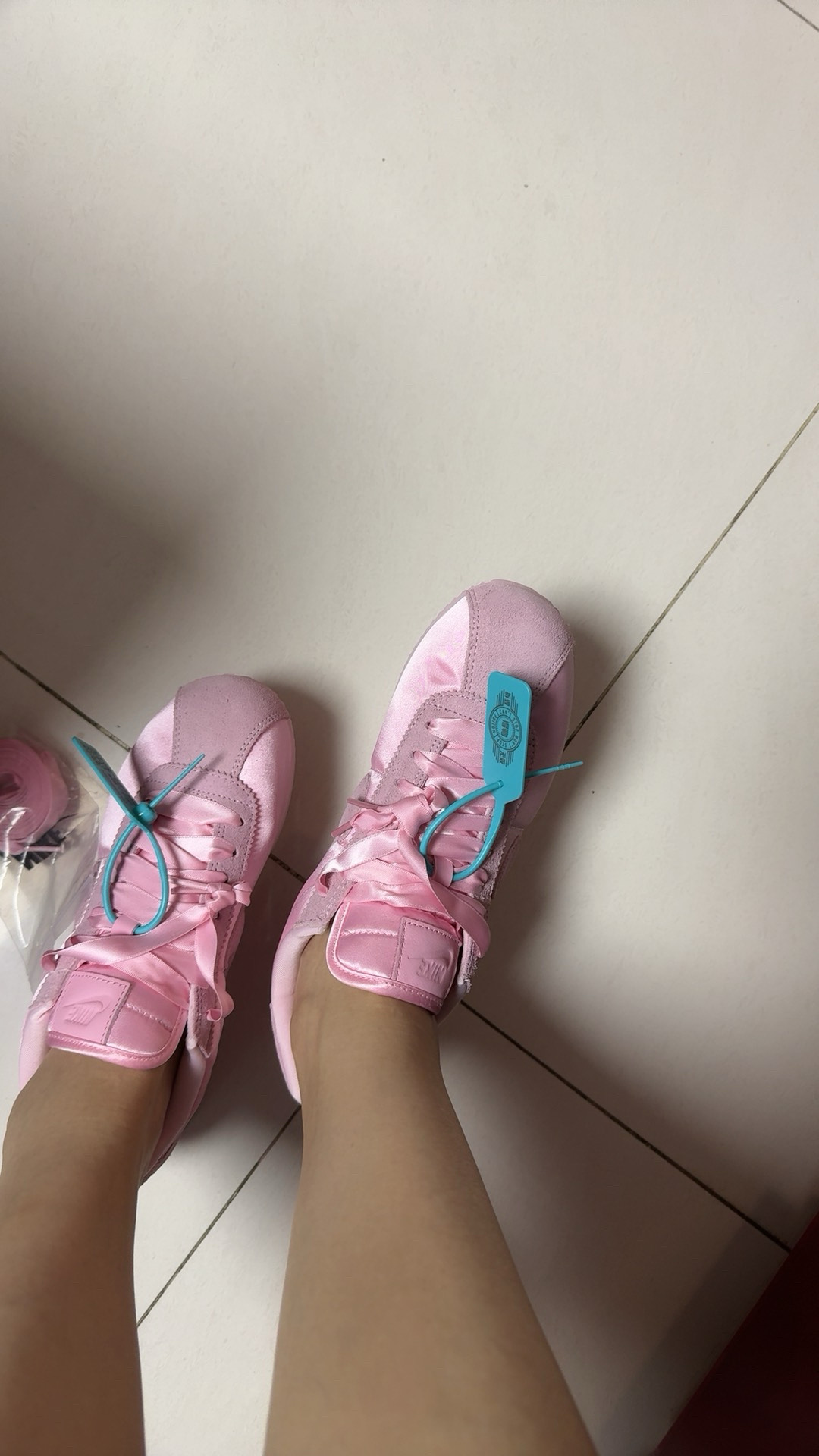 custom review-Nike Cortez Shock Absorbers Slip-Resistant Breathable Low-Top Беговые кроссовки Женские Розовые