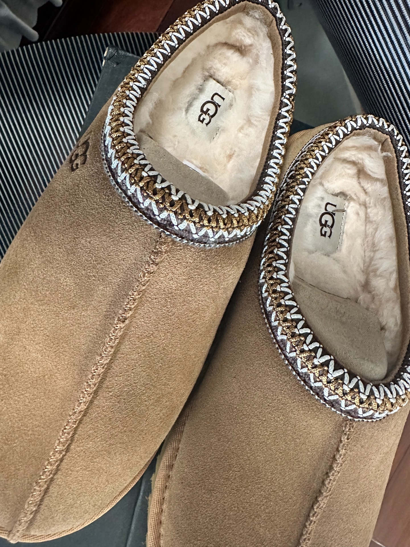 custom review-UGG Домашние тапочки Мужские Каштановые