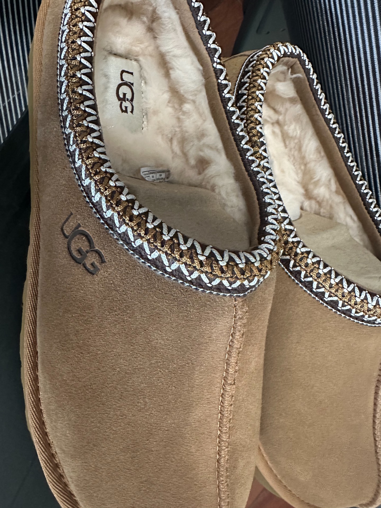 custom review-UGG Домашние тапочки Мужские Каштановые