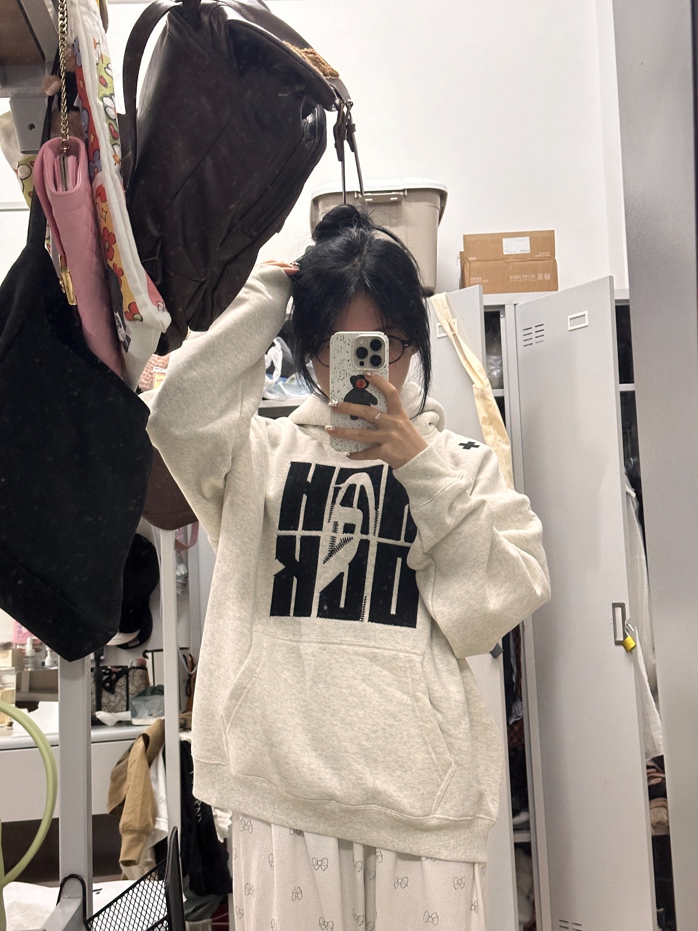 custom review-A Chock Унисекс Свитшоты