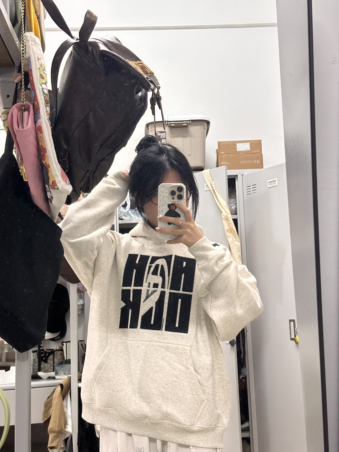 custom review-A Chock Унисекс Свитшоты