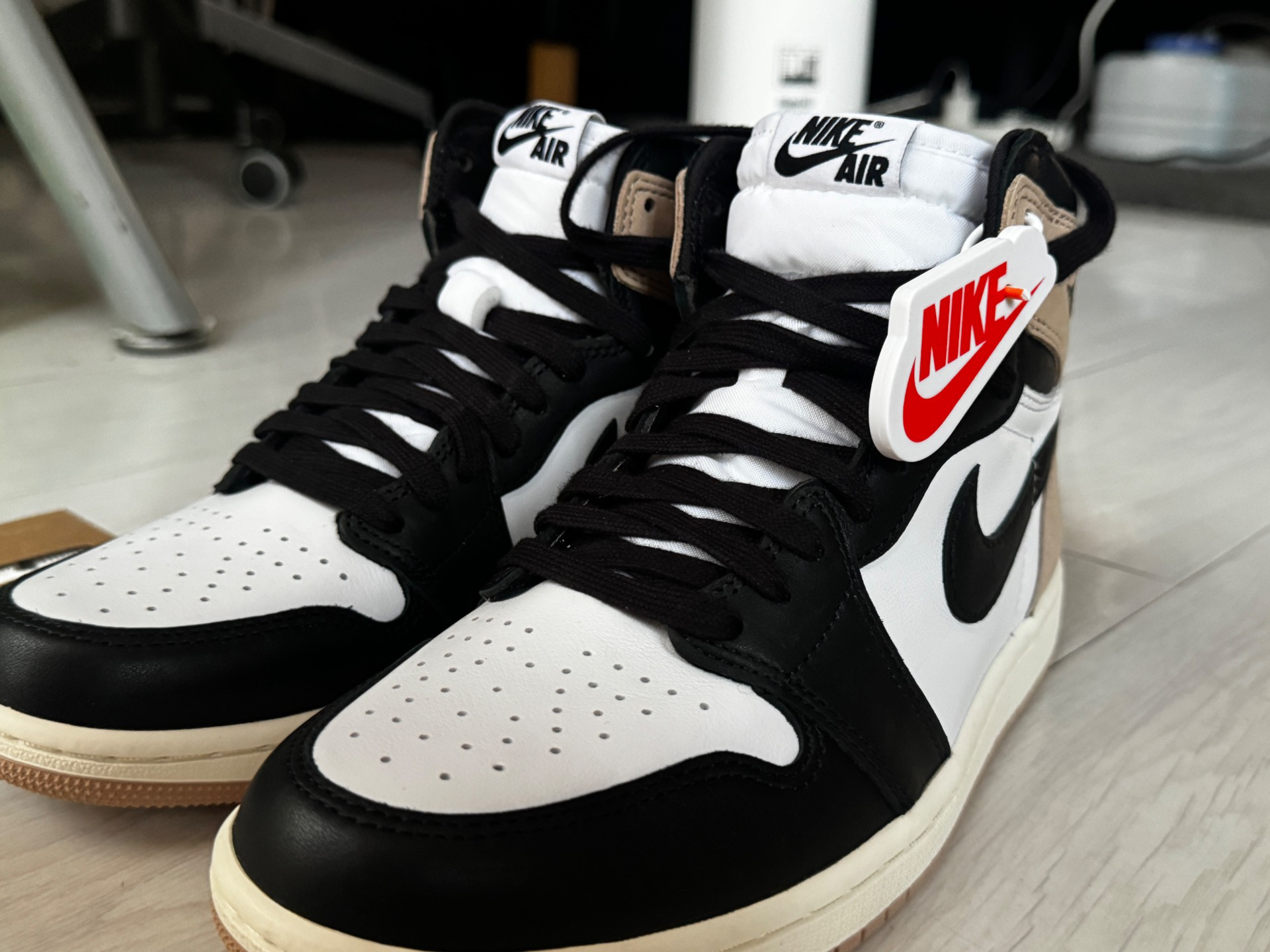 custom review-Air Jordan 1 High OG WMNS "Latte"