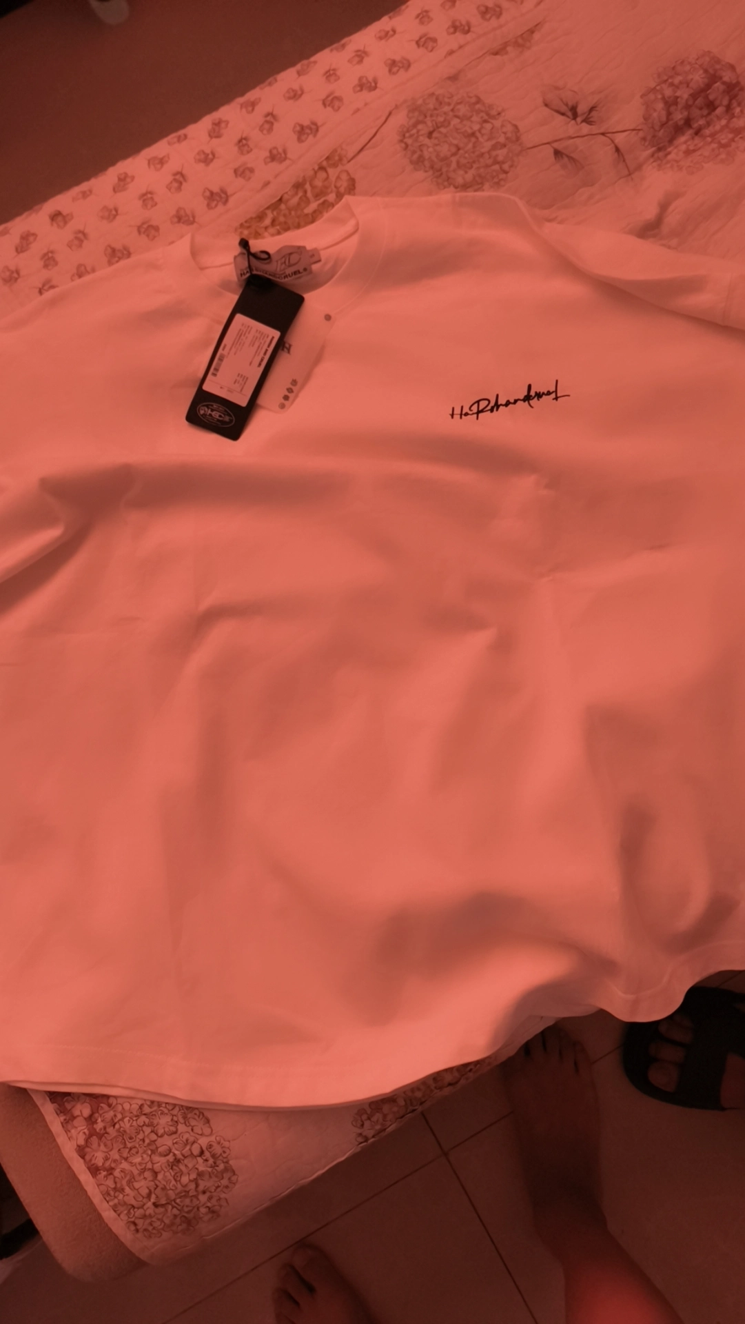 custom review-HARSH AND CRUEL Унисекс Футболка