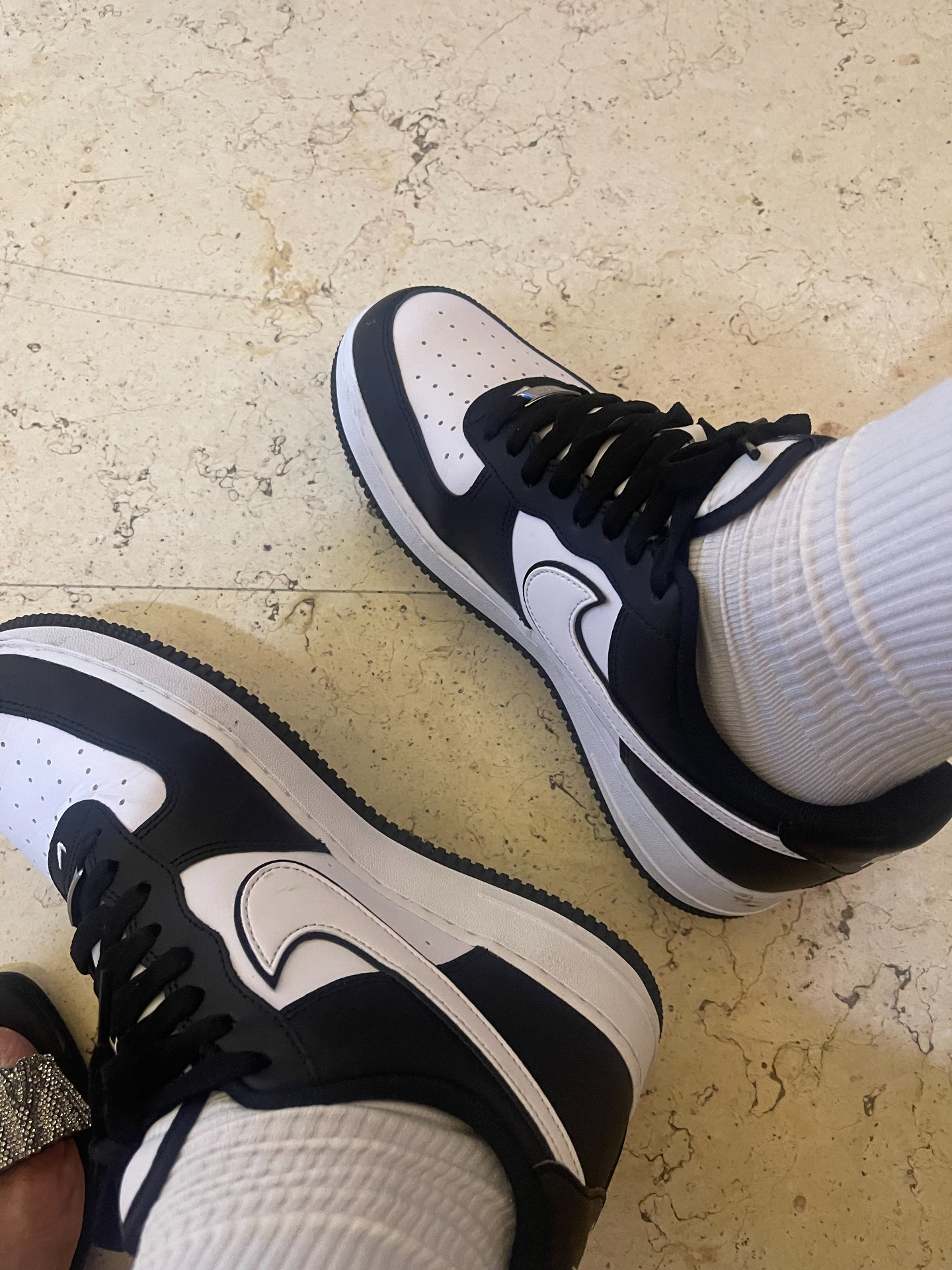 custom review-Nike Air Force 1 Low '07 White Swoosh Panda