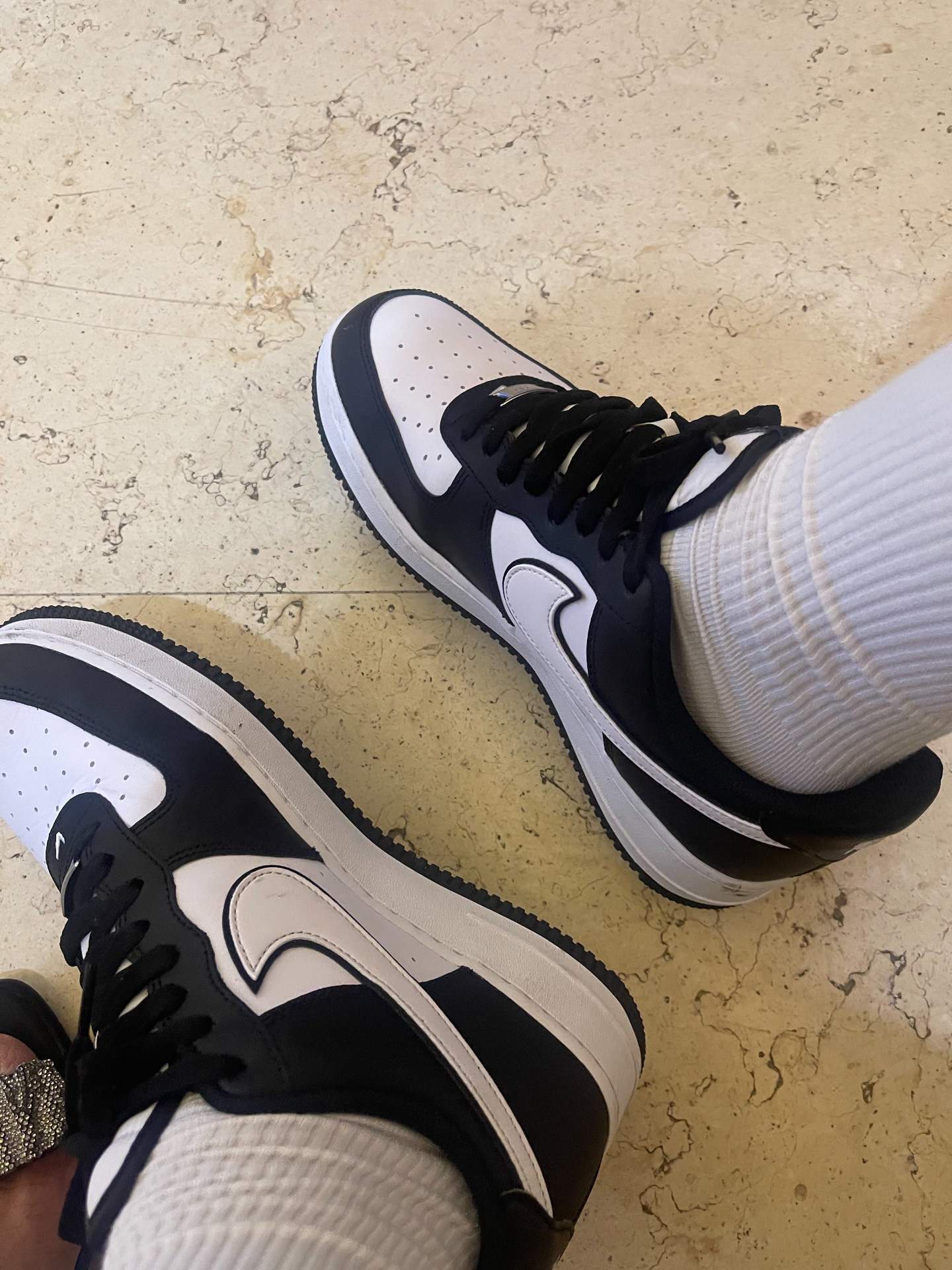 custom review-Nike Air Force 1 Low '07 White Swoosh Panda