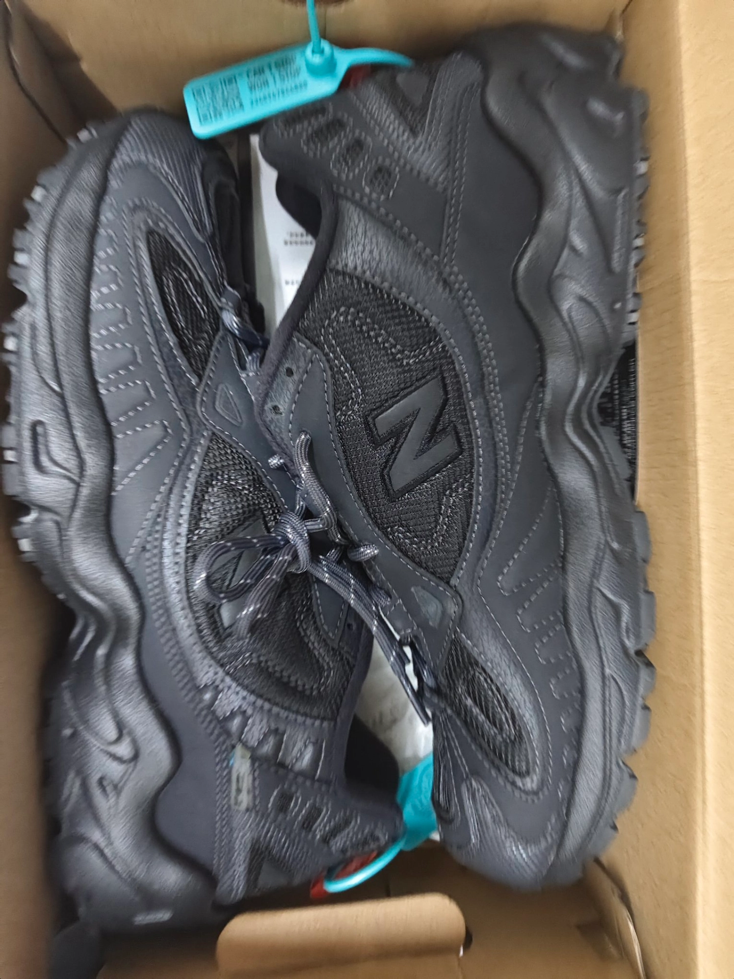 custom review-New Balance NB 703 Износостойкий и Легкий Низкий Топ Походная Обувь Мужская Черная