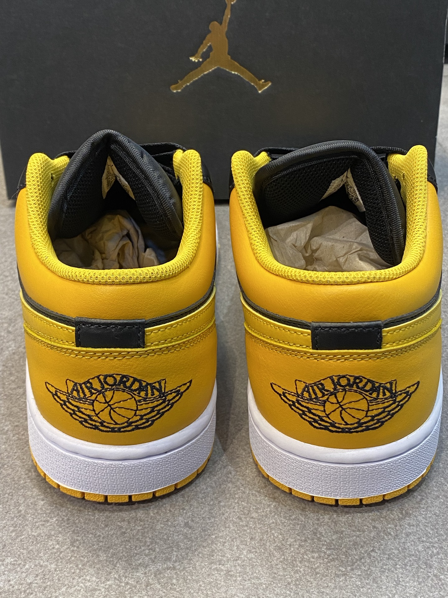 nike aj1 大黄蜂🐝又帅又好看穿它出门炸街 回头率杠杠的😎