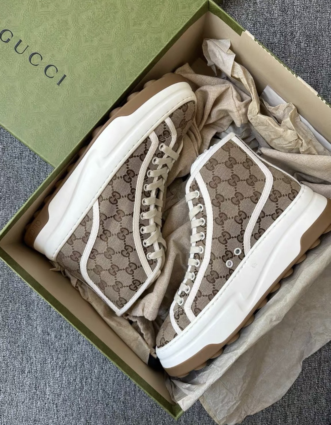 custom review-GUCCI Высокие Топы Стильные Скейтбординг Мужские Бежевые