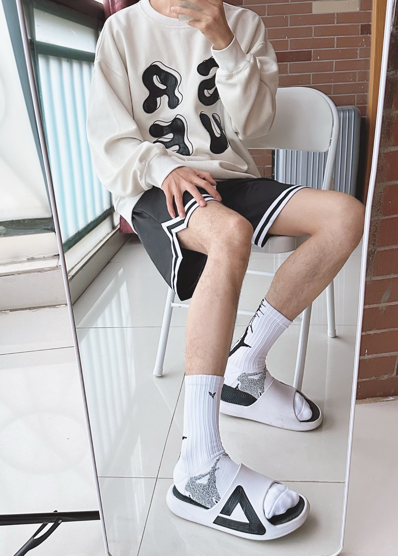 袜子的设计,透气性和舒适性也是完全不错的,是我喜欢的类型✅
#运动