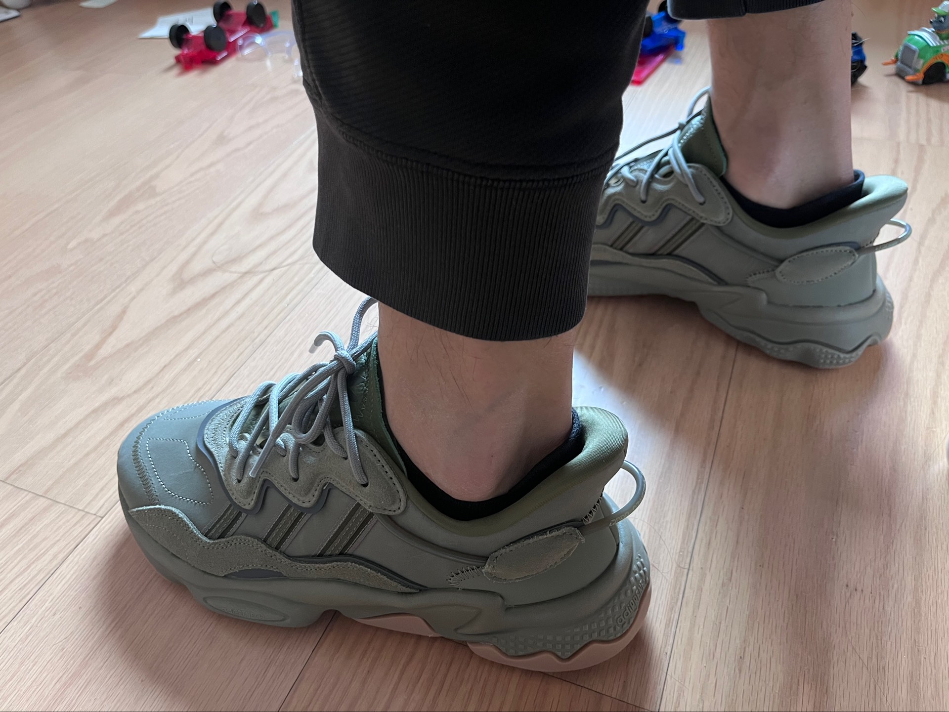 custom review-Adidas Originals Ozweego Trace Cargo Low Топ Повседневная обувь Унисекс Оливково-зеленый