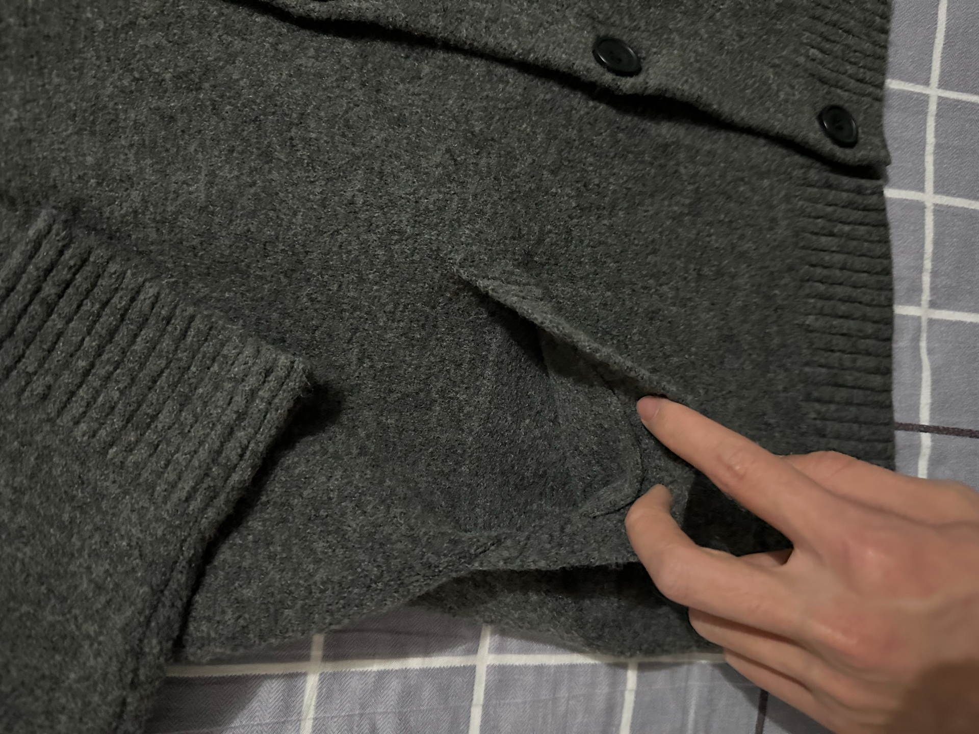 custom review-UNIQLO Свитер Унисекс Свинцово-серый