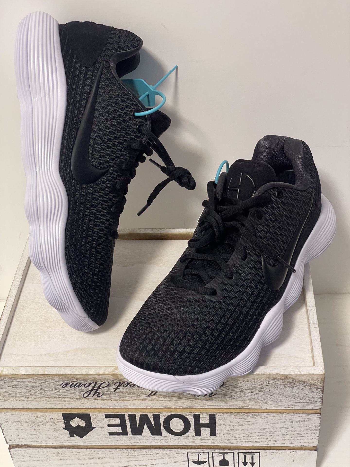 黑色系列的耐克跑步鞋颜值有点高