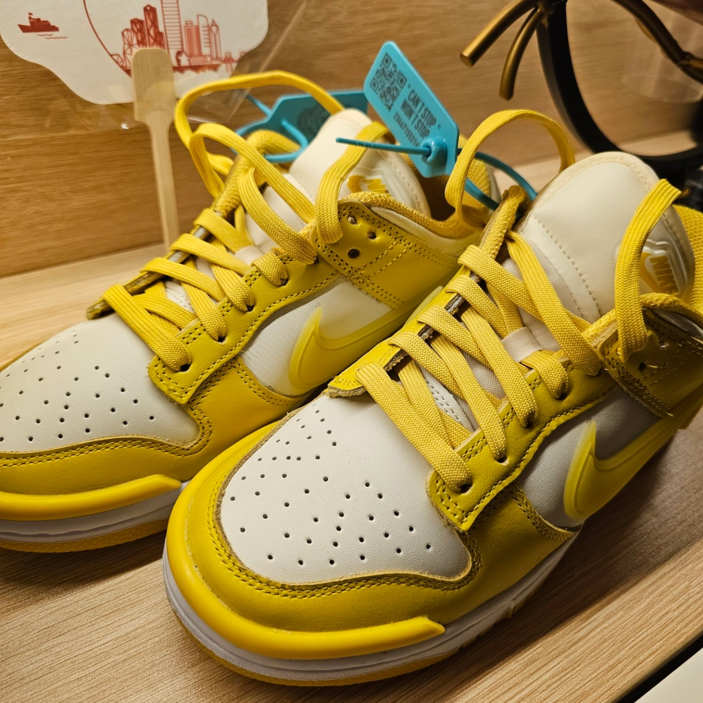 custom review-Nike Dunk Twist 'Vivid Сера' Низкие Кроссовки для скейтбординга Женские Белые Желтые