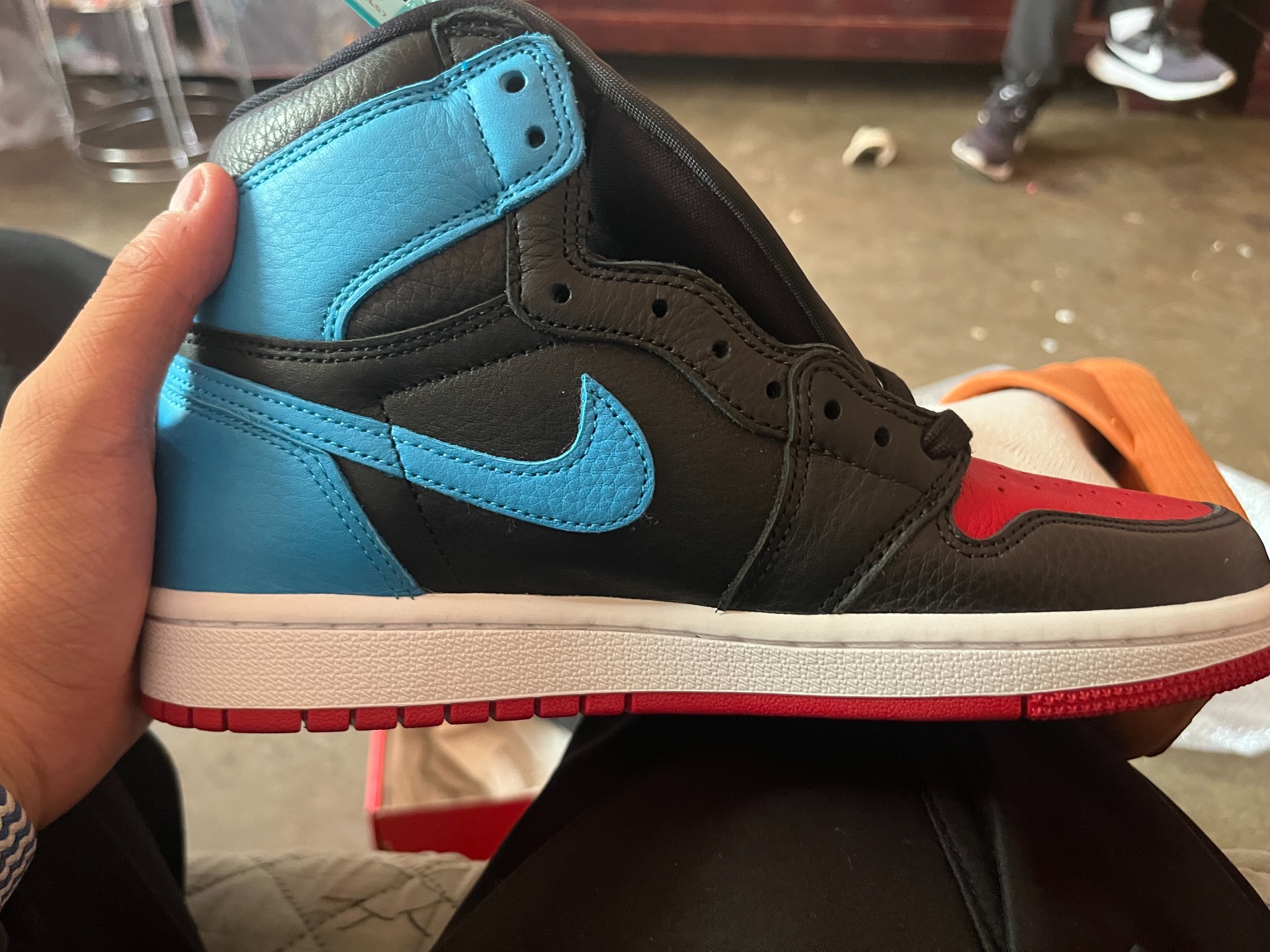 custom review-Jordan Air Jordan 1 Ретро High OG UNC To Chicago High Top Винтажные баскетбольные кроссовки Женские Черный Синий Красный