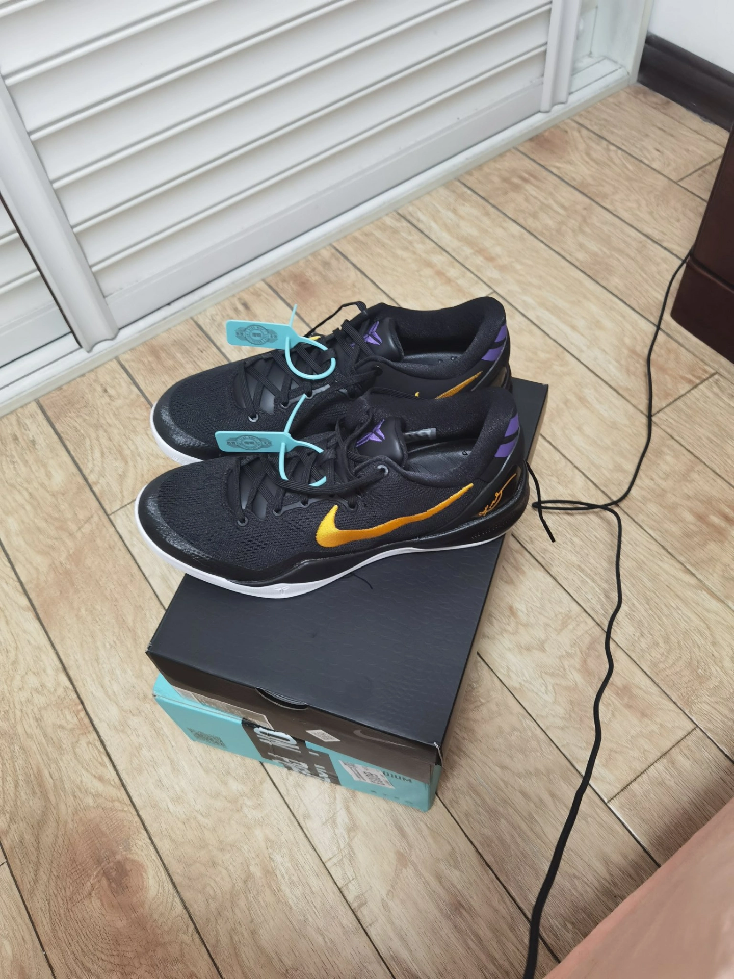 custom review-Nike Kobe 8 Protro 'Hollywood Nights'