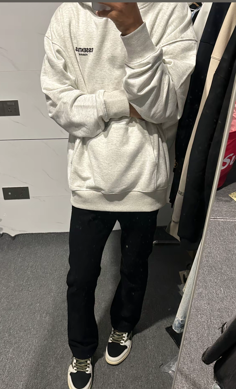 custom review-Fear Of God Essentials FW24 Holiday Core Collection Свитшот Мужской Light Mist Gray