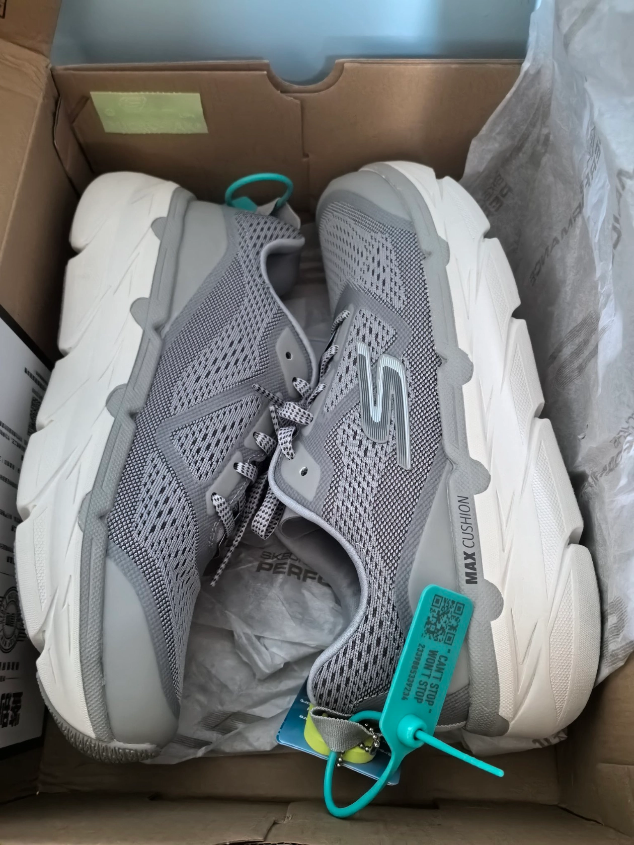 custom review-Skechers Устойчивые к истиранию низкие беговые кроссовки для мужчин светло-серые