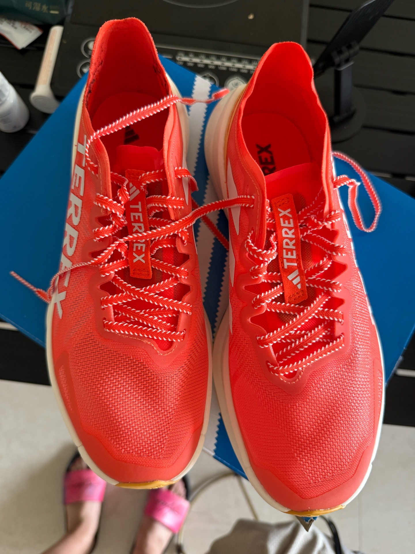 custom review-adidas Terrex Agravic Low Топ LIGHTSTRIKE Pro Double Layer Foam Middle Sole Беговые кроссовки Мужские Orange White